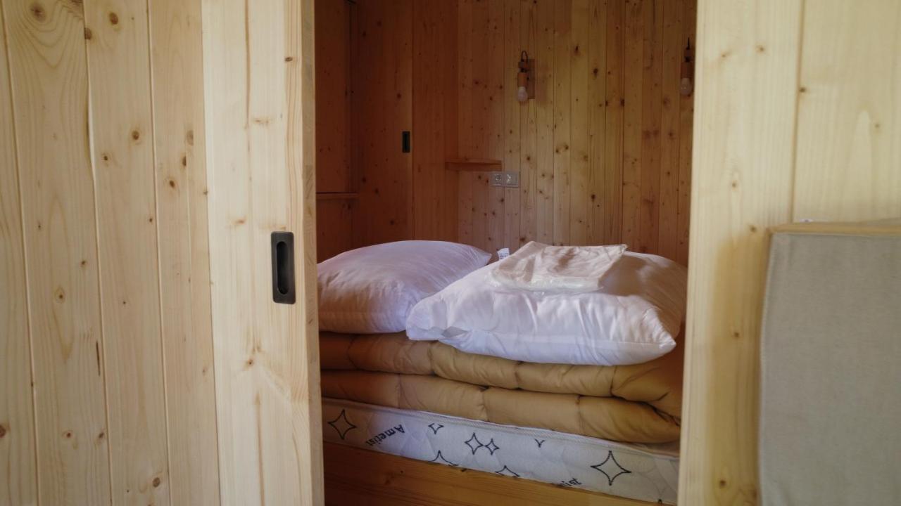 Camping Belle Riviere Chaniers Exterior foto